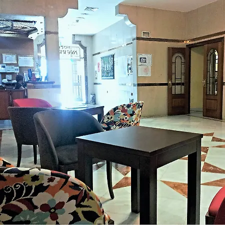 Averroes Готель 3*