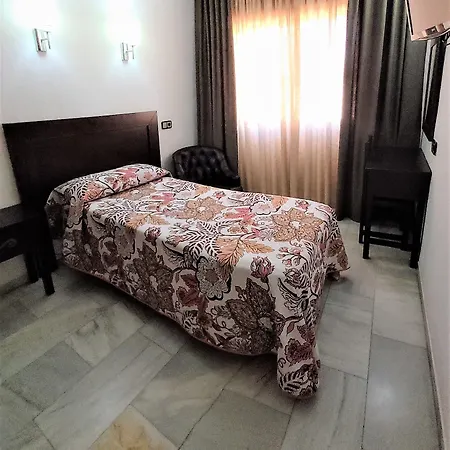 Hotel Averroes 3*