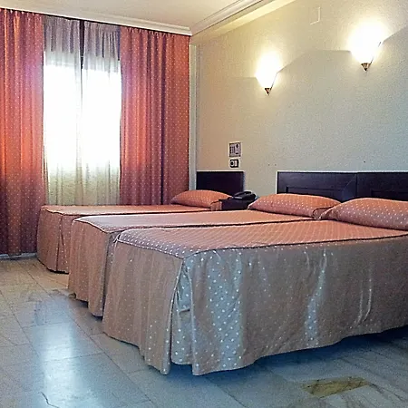 Averroes 3* Cordoba