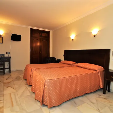 Hotel Averroes 3*
