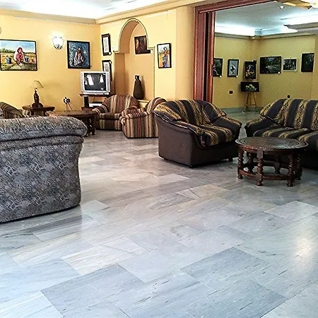 Averroes Hotel