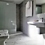 阿威罗伊酒店 3*