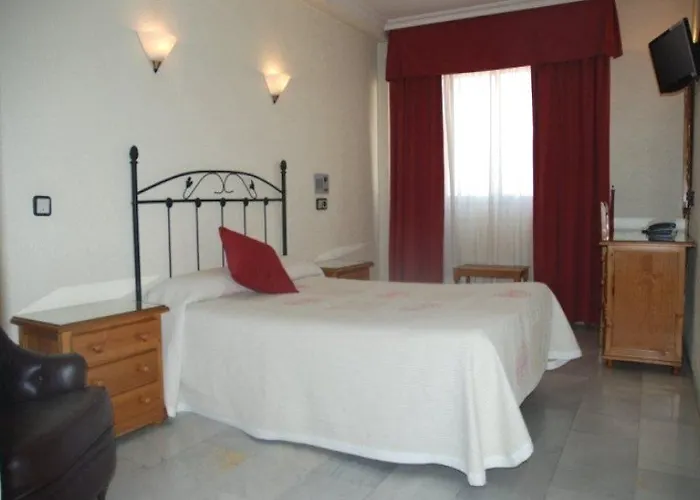 Hotel Averroes 3*
