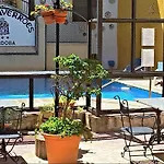 Otel Averroes